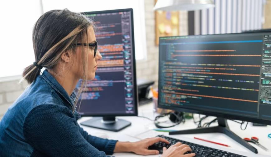 新宾满族自治县软件开发公司：破解CI/CD管道加速难题，打造高效交付引擎